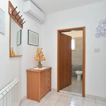 Fuer 3 Personen Ca 48 Qm In Cervar-porat, Istrien Istrische Riviera Apartment *